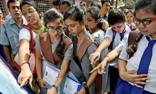 AP SSC Board Exams 2026: పదో తరగతి విద్యార్థులకు అలర్ట్: ఏపీ ఎస్ఎస్‌సీ పరీక్షల షెడ్యూల్‌లో మార్పు.. కొత్త తేదీ ఇదే!