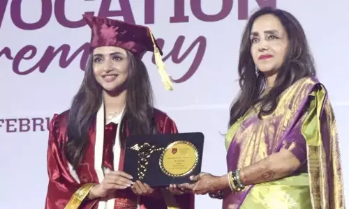 Sree Leela: రీల్ లైఫ్ హీరోయిన్.. రియల్ లైఫ్ డాక్టర్: ఎంబీబీఎస్ పూర్తి చేసిన శ్రీలీల.. మెడికల్ పట్టాతో ఫోటోలు వైరల్!