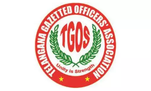 తెలంగాణ రాష్ట్ర ప్రభుత్వ ఉద్యోగులకు పీఆర్సీ వెంటనే అమలు చేయాలి – TGOA డిమాండ్