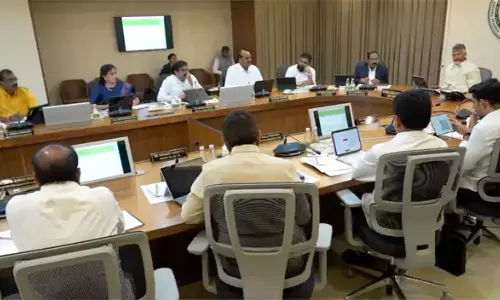 AP Cabinet Decisions: ఏపీ కేబినెట్ కీలక నిర్ణయాలు.. భూముల క్రమబద్ధీకరణ గడువు పొడిగింపు.. నిరుపేదలకు చంద్రబాబు సర్కార్ భారీ ఊరట!