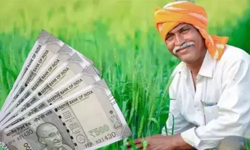 PM Kisan: రైతన్నలకు అలెర్ట్.. ఆధార్ లింక్ లేకుంటే పీఎం కిసాన్ నిధులు బంద్.. వెంటనే ఇలా చేయండి! PM Kisan: రైతన్నలకు అలెర్ట్.. ఆధార్ లింక్ లేకుంటే పీఎం కిసాన్ నిధులు బంద్.. వెంటనే ఇలా చేయండి!