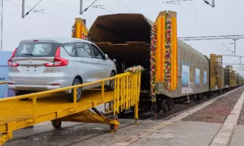 Made in India Cars : మేడ్ ఇన్ ఇండియా పవర్..మన కార్ల కోసం క్యూ కడుతున్న విదేశీయులు