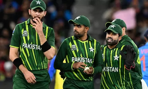 PAK vs NAM: పీసీబీ సంచలన నిర్ణయం.. బాబర్‌, ఆఫ్రిదిలపై వేటు!