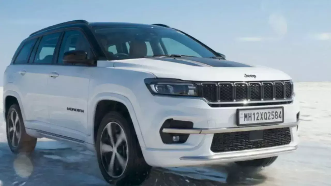 Jeep Meridian Track Edition : జీప్ నుంచి పవర్ఫుల్ 4x4 ఎస్యూవీ.. ఫార్చ్యూనర్కు చుక్కలే Jeep Meridian Track Edition : జీప్ నుంచి పవర్ఫుల్ 4x4 ఎస్యూవీ.. ఫార్చ్యూనర్కు చుక్కలే