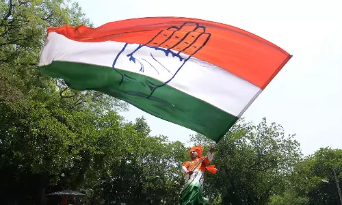 Yellandu Municipal Elections: ఇల్లందు మున్సిపాలిటీలో కాంగ్రెస్ విజయం.. చైర్మన్‌గా దొడ్డ కిరణ్ మిత్ర ఎన్నిక!