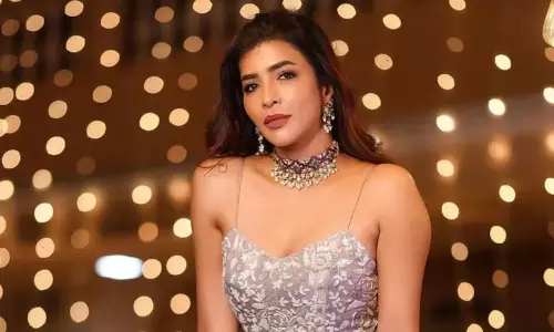 Manchu Lakshmi: నిర్మాణ రంగానికి మంచు లక్ష్మి గుడ్బై.. ఆ అప్పులు ఇప్పటికీ తీరుస్తున్నా అంటూ ఆవేదన! Manchu Lakshmi: నిర్మాణ రంగానికి మంచు లక్ష్మి గుడ్బై.. ఆ అప్పులు ఇప్పటికీ తీరుస్తున్నా అంటూ ఆవేదన!