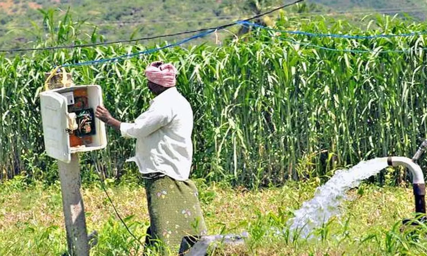 AP Free Agriculture Power : బటన్ నొక్కితే చాలు.. పొలానికి నీళ్లు..ఏపీ రైతులకు సర్కార్ బంపర్ ఆఫర్ AP Free Agriculture Power : బటన్ నొక్కితే చాలు.. పొలానికి నీళ్లు..ఏపీ రైతులకు సర్కార్ బంపర్ ఆఫర్