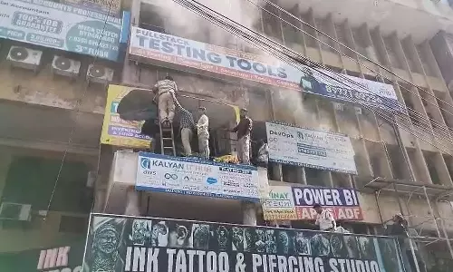 Fire Accident: అమీర్‌పేట మైత్రీవనంలోని ఓ అపార్ట్‌మెంట్‌లో అగ్నిప్రమాదం