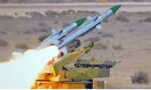 S-400 Sudarshan missile : భారత వాయుసేన ఎస్-400 సుదర్శన్ క్షిపణి వ్యవస్థ అధికారిక వీడియోను విడుదల చేసింది. S-400 Sudarshan missile : భారత వాయుసేన ఎస్-400 సుదర్శన్ క్షిపణి వ్యవస్థ అధికారిక వీడియోను విడుదల చేసింది.