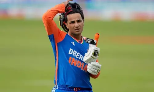 Abhishek Sharma  : చెన్నైలో భారత్ పరుగుల వరద..వెరైటీ రికార్డ్ క్రియేట్ చేసిన అభిషేక్ శర్మ