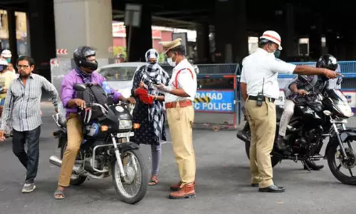 Traffic Police :  సిటీలో కొత్త రూల్స్.. లైసెన్స్ లేకుండా చిక్కితే వాహనం సీజ్, కౌన్సిలింగ్ గ్యారెంటీ