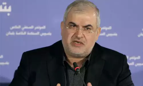 Mohammad Raad: హెజ్బొల్లాకు కోలుకోలేని దెబ్బ.. ఇజ్రాయెల్ దాడుల్లో అగ్రనేత మహ్మద్ రాడ్ మృతి! Mohammad Raad: హెజ్బొల్లాకు కోలుకోలేని దెబ్బ.. ఇజ్రాయెల్ దాడుల్లో అగ్రనేత మహ్మద్ రాడ్ మృతి!