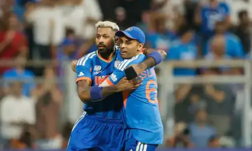 T20 World Cup 2nd Semi Final: చివరి ఓవర్ వరకూ ఉత్కంఠగా సాగిన మ్యాచ్ లో టీమిండియా అద్భుత విజయం సాధించి ఫైనల్స్ కు దూసుకుపోయింది