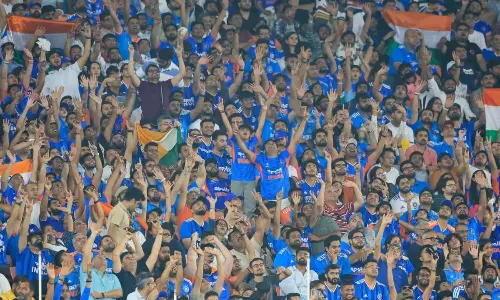 T20 World Cup 2026 Final: భారత్ ఫైనల్స్ కు చేరిన వెంటనే అహ్మదాబాద్ హోటల్స్ రూమ్ అద్దెలు విపరీతంగా పెంచేశారు.