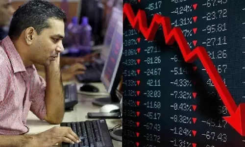 Stock Market Crash : స్టాక్ మార్కెట్లో మహా ప్రళయం..5 సెకన్లలోనే రూ.9 లక్షల కోట్లు గోవిందా Stock Market Crash : స్టాక్ మార్కెట్లో మహా ప్రళయం..5 సెకన్లలోనే రూ.9 లక్షల కోట్లు గోవిందా