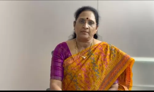 Vasireddy Padma: జగన్ వ్యాఖ్యలు మాడిపోయిన మసాలా దోస లాంటివే.. వాసిరెడ్డి పద్మ సంచలన విమర్శలు!