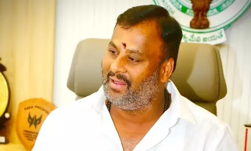 Stree Shakti Scheme: స్త్రీ శక్తి పథకంపై ఇటీవల వైఎస్ జగన్మోహన్ రెడ్డి చేసిన వ్యాఖ్యలను మంత్రి మండిపల్లి రాంప్రసాద్ రెడ్డి తప్పుపట్టారు.