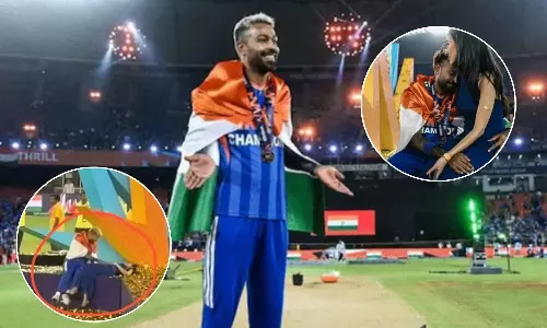 Complaint on Hardik Pandya: టీ20 వరల్డ్ కప్ వేడుకల్లో జాతీయ జెండాను అవమానించారని హార్దిక్ పాండ్యాపై బెంగళూరులో ఫిర్యాదు