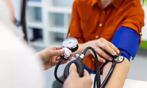 BP: మంచి నీటితో బీపీకి చెక్ పెట్టొచ్చని తెలుసా.? ఎలాగంటే..