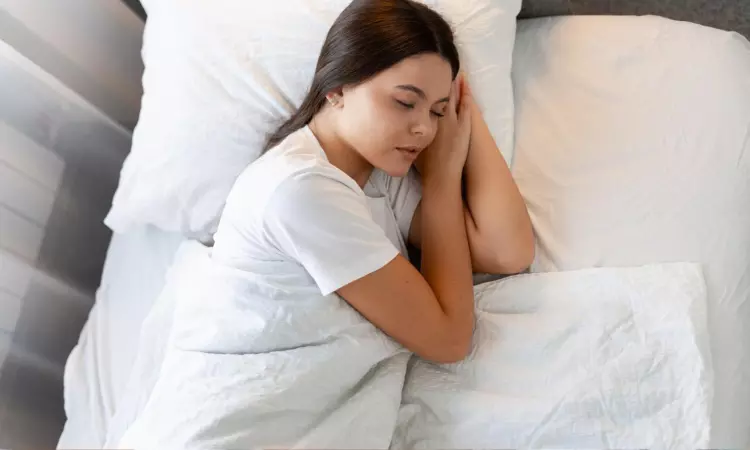 Health Tips: నిద్రను దూరం చేస్తున్న 7 శత్రువులు ఇవే..!