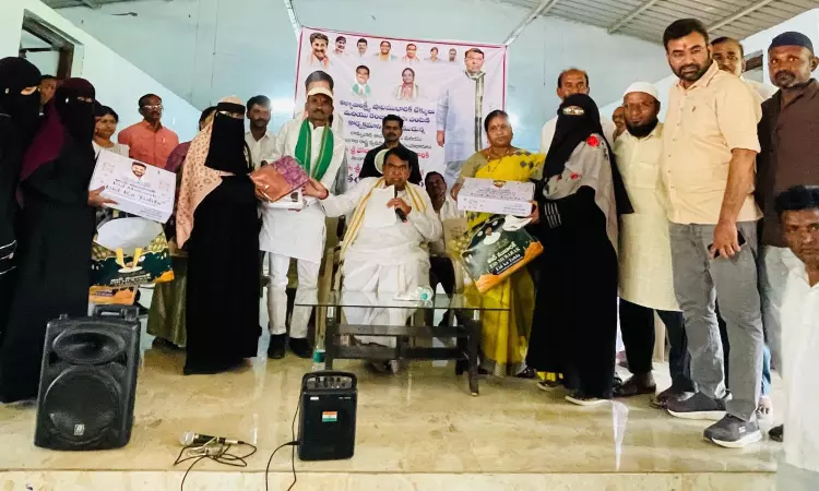 పేదలకు అండగా ప్రభుత్వం.. వర్ని, రుద్రూర్ మండలాల్లో రూ. 48 లక్షల విలువైన సంక్షేమ చెక్కులు అందజేసిన పోచారం!