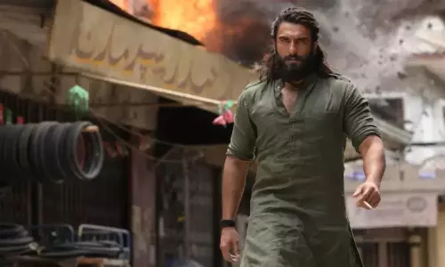 Ustaad Bhagat Singh: దుమ్ములేపుతున్న ధురంధర్.. మరి ఉస్తాద్ పరిస్థితేంటి?