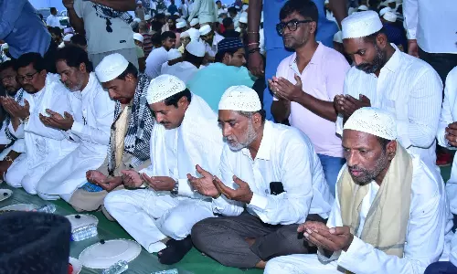 Tandur: ఇఫ్తార్ విందులో ఎమ్మెల్యే మనోహర్ రెడ్డి సందడి!