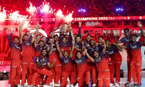 IPL 2026: ఐపీఎల్ సందడి మొదలైంది. టీమ్స్ అన్నీ సమరానికి సిద్ధం అయిపోతున్నాయి.