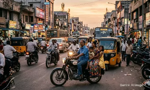 Road Accidents: మన దేశంలో రోడ్డు ప్రమాదాల కారణంగా ప్రతి రోజూ 500 కోట్ల రూపాయలు నష్టం