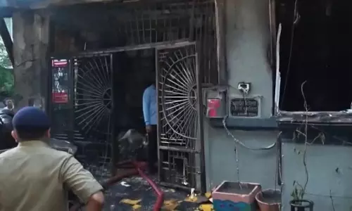 Indore Fire Accident: ఇండోర్ లో ఇటీవల అగ్నిప్రమాదంలో 8 మంది మరణించిన సంగతి తెలిసిందే.