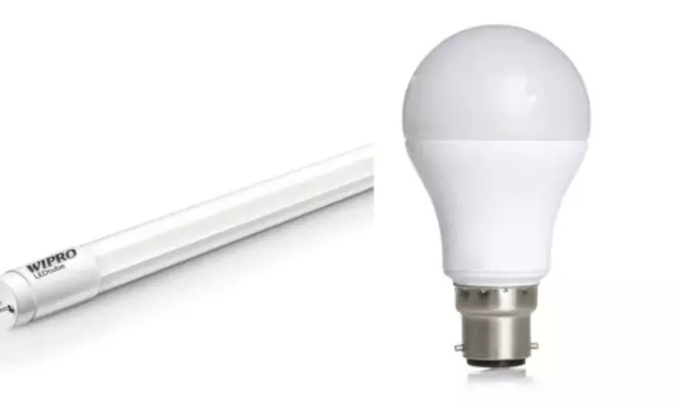Fluorescent vs LED Lights