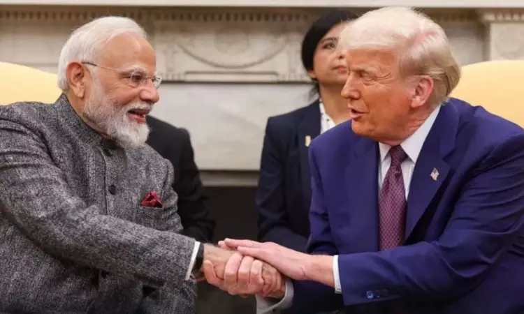 Trump call to PM Modi: మధ్యప్రాచ్యంలో సంక్షోభం వేళలో అమెరికా అధ్యక్షుడు డోనాల్డ్ ట్రంప్ ప్రధాని మోదీకి కాల్ చేశారు Trump call to PM Modi: మధ్యప్రాచ్యంలో సంక్షోభం వేళలో అమెరికా అధ్యక్షుడు డోనాల్డ్ ట్రంప్ ప్రధాని మోదీకి కాల్ చేశారు