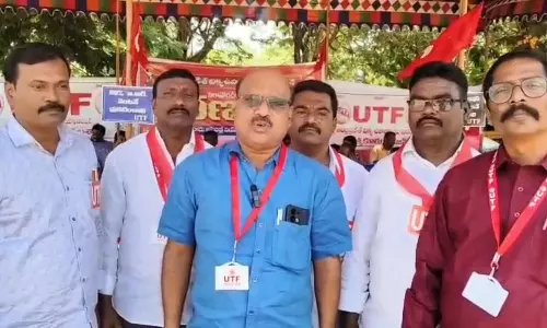 UTF Ranabheri 3.0: ఉపాధ్యాయ సమస్యలపై రణభేరి 3.0: ఆత్మకూరులో యూటీఎఫ్ భారీ నిరాహార దీక్ష!