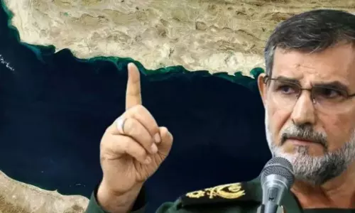 Iran War: హార్ముజ్ జలసంధి మూసివేతలో కీలక సూత్రధారిగా ఉన్న ఐఆర్జిసి నావికాదళ కమాండర్ అలీరెజా Iran War: హార్ముజ్ జలసంధి మూసివేతలో కీలక సూత్రధారిగా ఉన్న ఐఆర్జిసి నావికాదళ కమాండర్ అలీరెజా