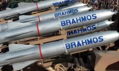 Brahmos 800: మన సైన్యం 800 కిలోమీటర్ల పరిధి ఉన్న బ్రహ్మోస్ క్షిపణులను సమకూర్చుకునే ప్రయత్నం చేస్తోంది.