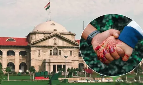 Court Verdict: పెళ్ళైన వ్యక్తి మరో మహిళతో సహజీవనం చేయడం తప్పు కాదంటూ