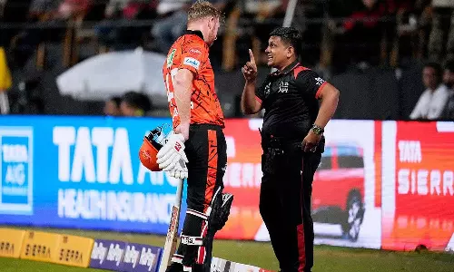 IPL 2026 Controversy Was Phil Salt Catch Fair? Fans Slam Third Umpire in RCB vs SRH Match