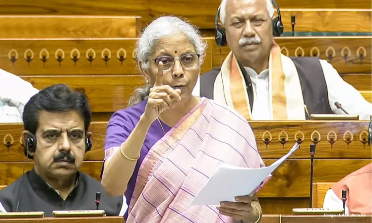 Bankruptcy Amendment Bill: దివాలా చట్టాన్ని సవరించే బిల్లును లోక్ సభ ఆమోదించింది. Bankruptcy Amendment Bill: దివాలా చట్టాన్ని సవరించే బిల్లును లోక్ సభ ఆమోదించింది.