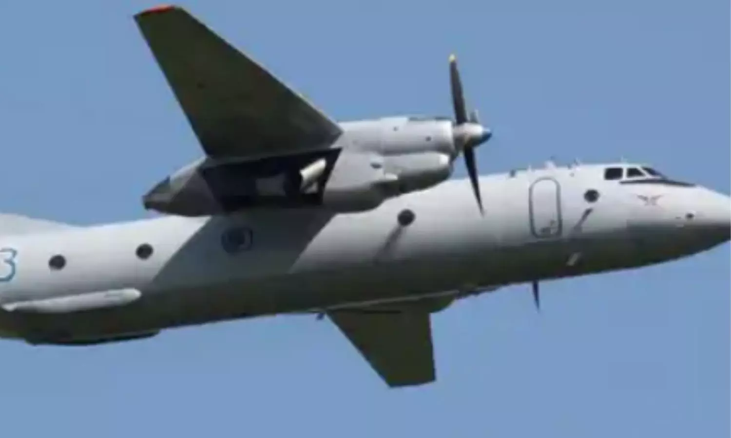 Russia Flight Accident: రష్యాలో ఒక విమానం బండరాయిని ఢీ కొట్టింది Russia Flight Accident: రష్యాలో ఒక విమానం బండరాయిని ఢీ కొట్టింది