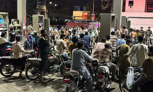 Pakistan Petrol Price Hike April 2026: Diesel Hits Rs 520 Per Litre