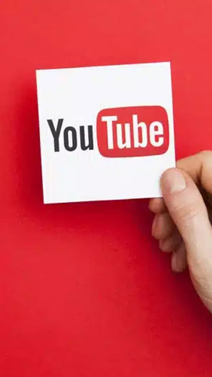 యూట్యూబ్ స్టార్ అవ్వాలనుకుంటున్నారా? సక్సెస్ కోసం పాటించాల్సిన గోల్డెన్ టిప్స్ ఇవే యూట్యూబ్ స్టార్ అవ్వాలనుకుంటున్నారా? సక్సెస్ కోసం పాటించాల్సిన గోల్డెన్ టిప్స్ ఇవే