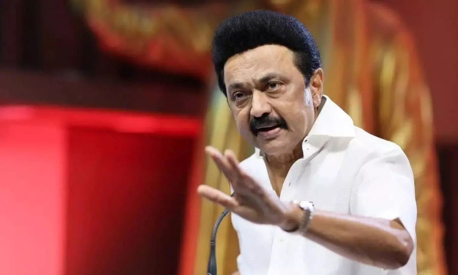MK Stalin: డీలిమిటేషన్పై స్టాలిన్ సమరశంఖం.. రేపు తమిళనాడులో నల్ల జెండాల నిరసన! MK Stalin: డీలిమిటేషన్పై స్టాలిన్ సమరశంఖం.. రేపు తమిళనాడులో నల్ల జెండాల నిరసన!