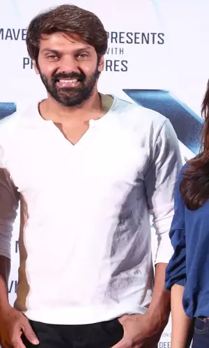 స్టైలిష్ లుక్‌లో ఆర్య.. మెరిసిపోతున్న మంజు వారియర్: మిస్టర్ ఎక్స్ గ్యాలరీ..!