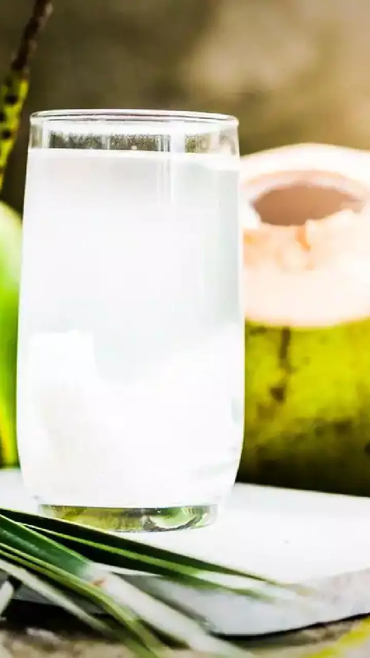 Coconut Water : 30 రోజుల పాటు రోజూ కొబ్బరి నీళ్లు తాగితే.. మీ శరీరంలో జరిగే అద్భుతాలు ఇవే