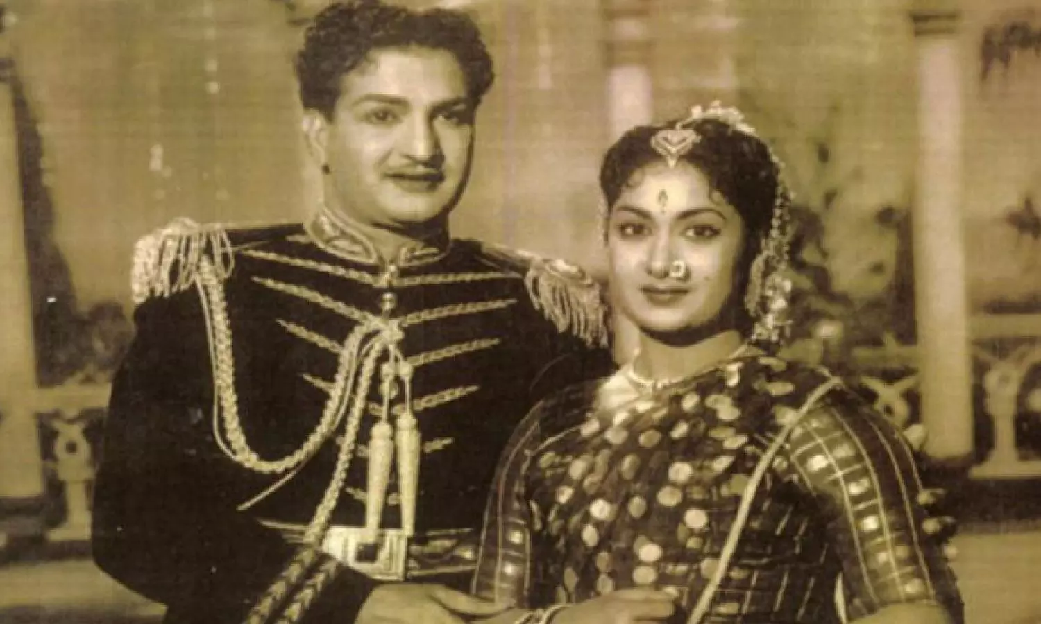 Why Savitri Rejected NTR Film Over Glamour Role Debate