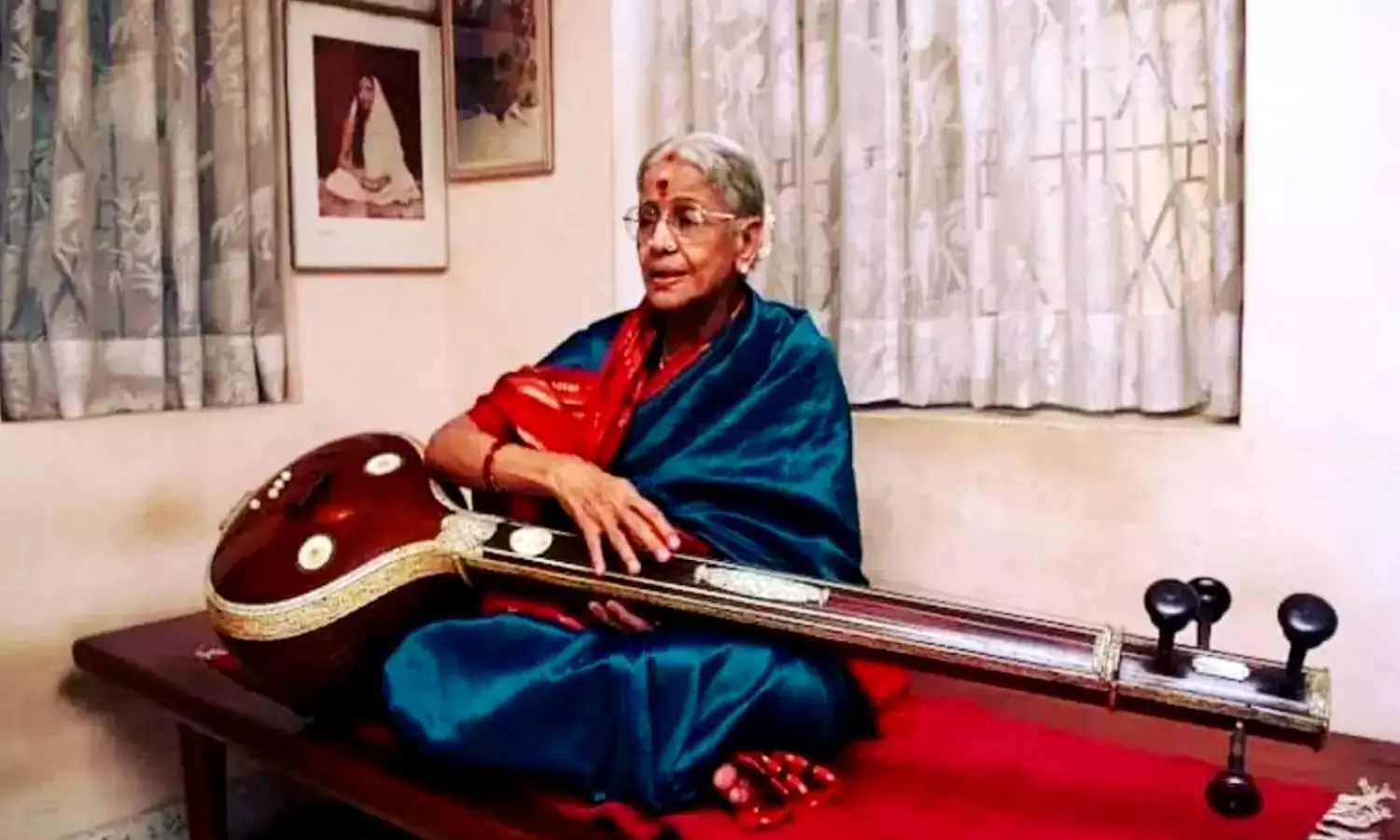 ఎం.ఎస్ బయోపిక్‌లో హీరోయిన్ ఎవరు?