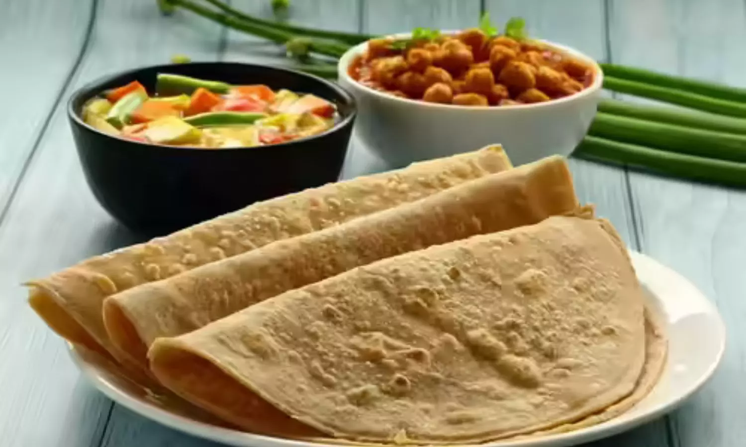 Tradition:పళ్లెంలో మూడు రొట్టెలను ఎందుకు కలిపి వడ్డించారో తెలుసా?