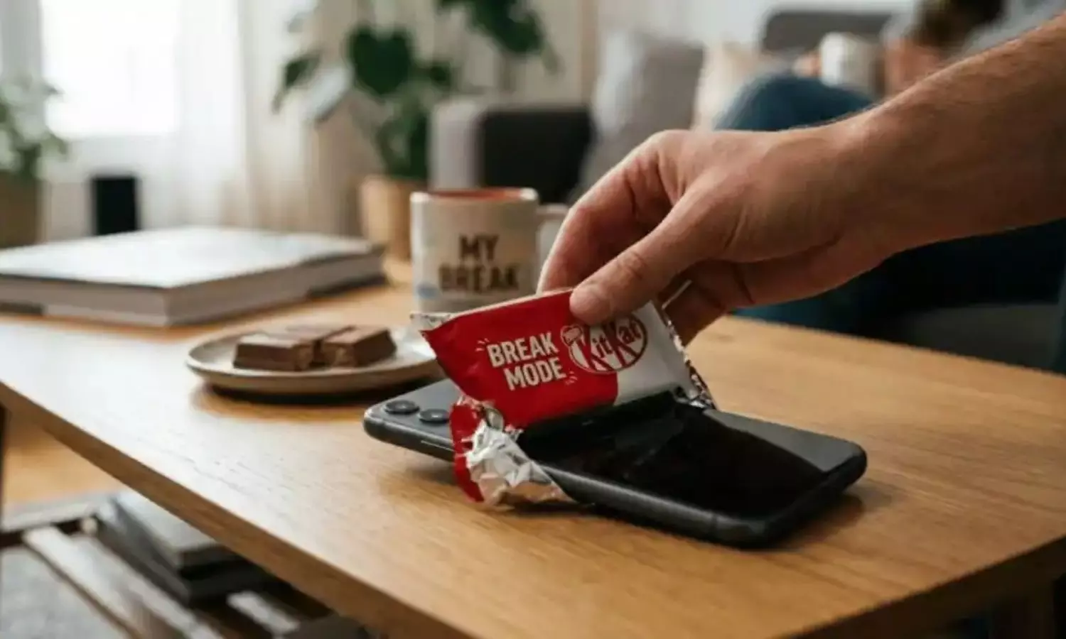 KitKat Signal Blocking Wrapper