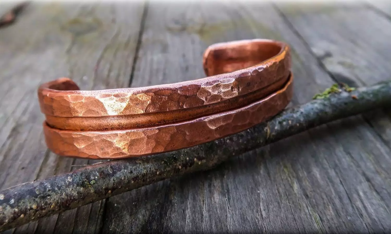 Copper bracelet benefits