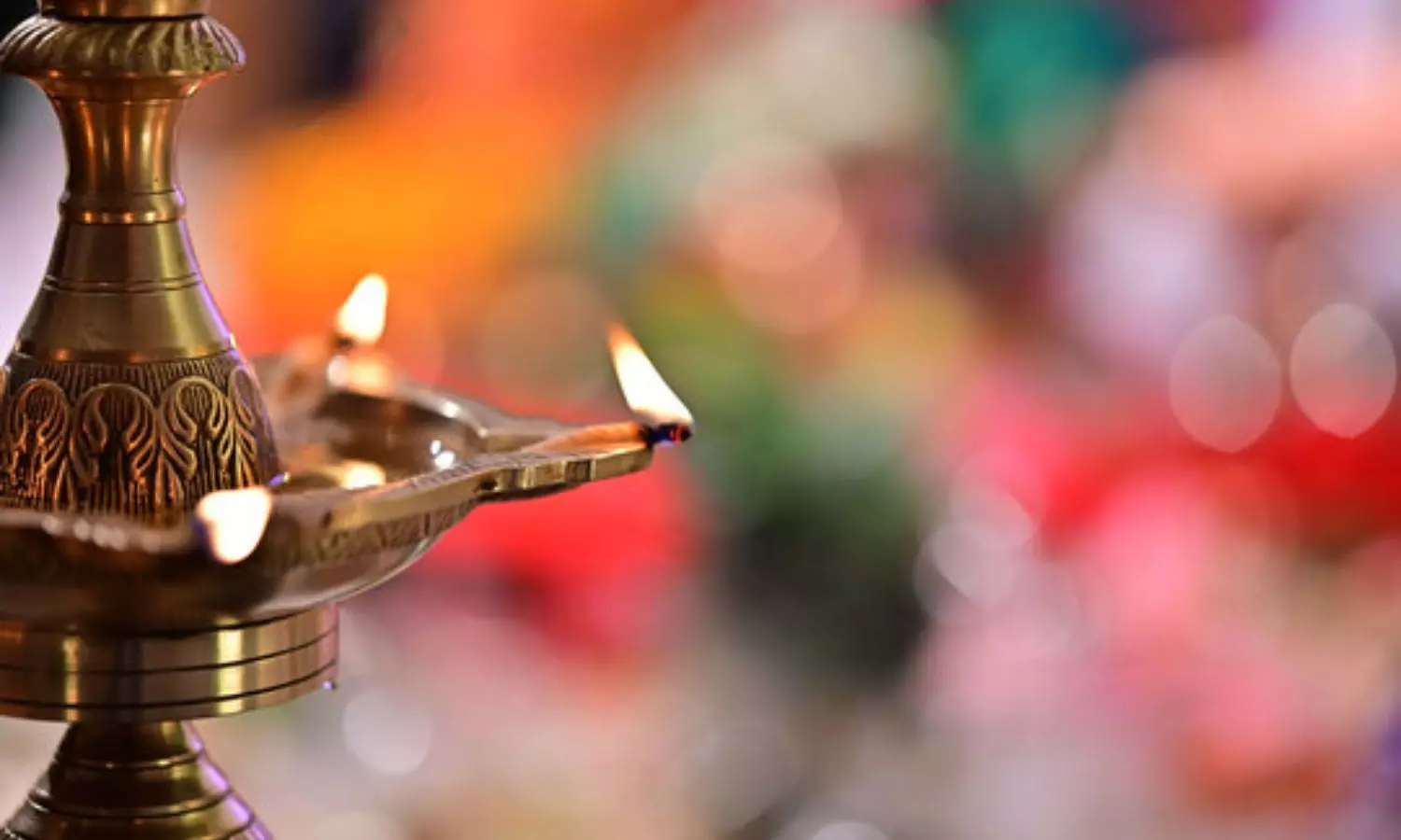Daily Lamp Lighting at Home: నిత్యం ఇంట్లో దీపం వెలుగుతుందా... మీకన్నా అదృష్టవంతులు ఇంకెవ్వరూ ఉండరు